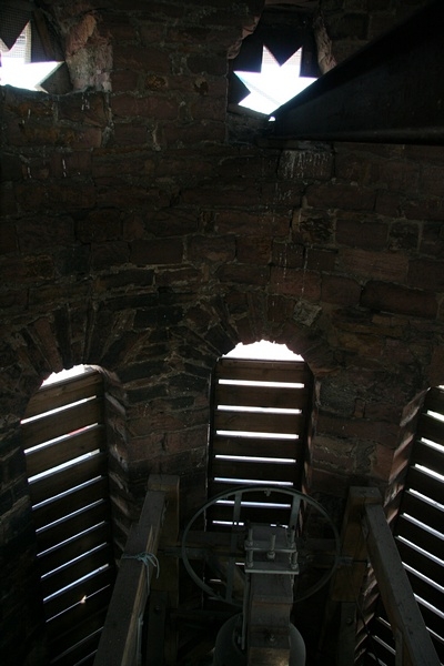 Auch ein Blick von oben in die Glockenstube ist jetzt möglich.